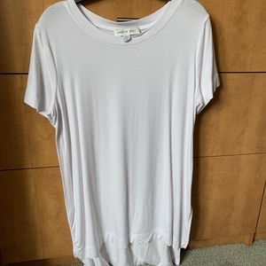 Super soft hi-lo tee